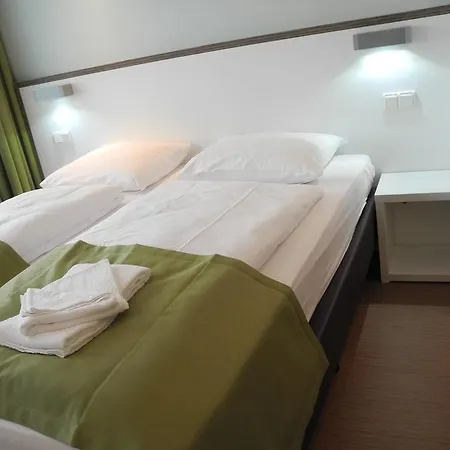 호텔 스포츠포럼 로스토크